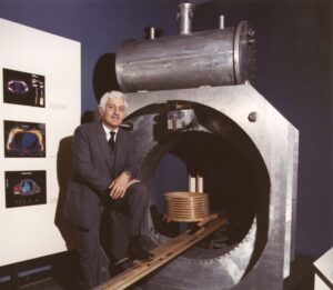 Raymond Vahan Damadian – Người tiên phong khai mở kỷ nguyên MRI trong y học hiện đại