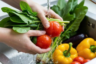 Nghiên cứu: Cách rửa trái cây và rau quả có thể loại bỏ thuốc trừ sâu